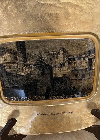 Altın Renkli Kare Dekoratif Tabak - Görsel 2