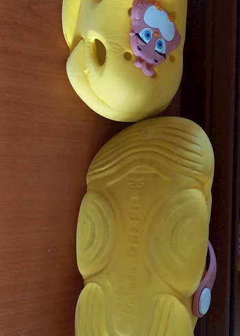 Sarı Leopar Desenli Kız Terliği - Görsel 3