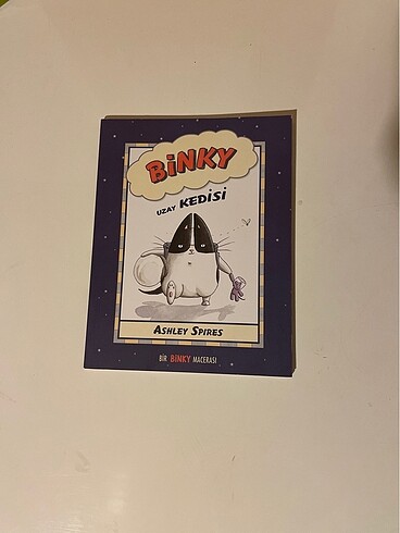 Binky Bir Uzay Kedisi