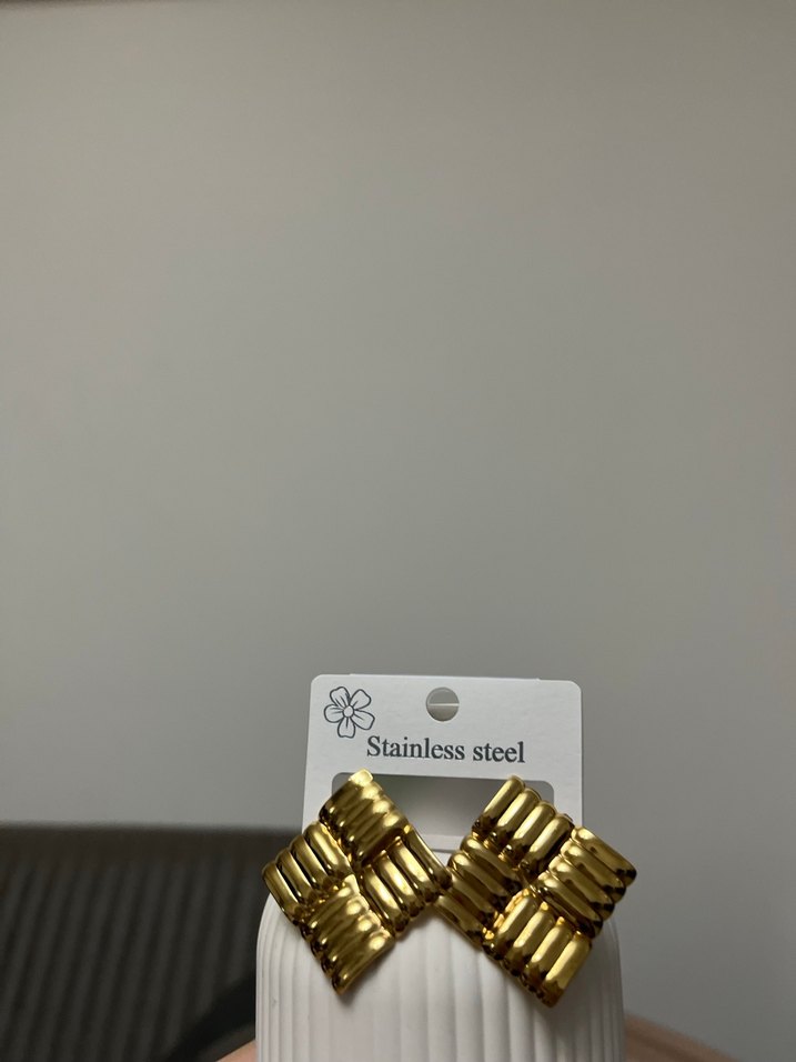 Çelik küpe - Görsel 2