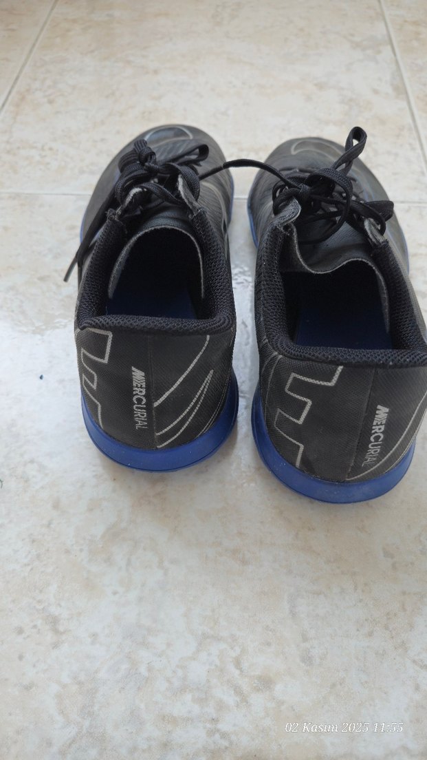 Erkek Lacivert Futbol Ayakkabısı - Görsel 2