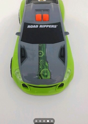 Renkli Yeşil Oyuncak Araba - Görsel 2