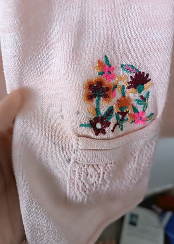 Kız Çocuk Pembe Nakışlı Örgü Hırka - Görsel 5