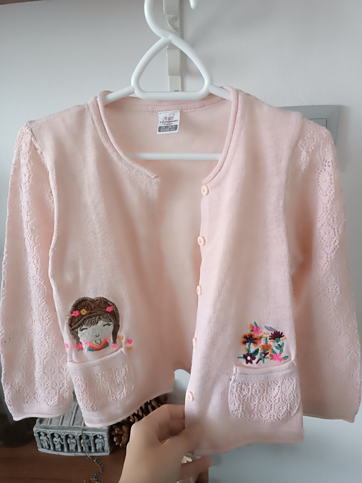Kız Çocuk Pembe Nakışlı Örgü Hırka - Görsel 3