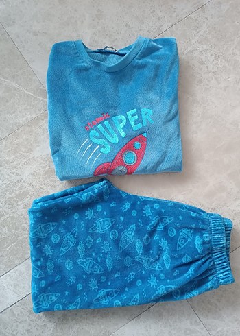 Mavi Desenli Erkek Çocuk Pijama Takımı