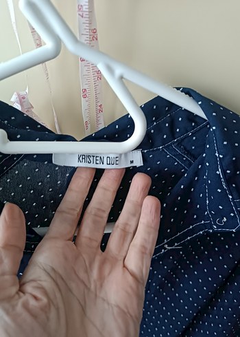 kristen que marka crop gömlek - Görsel 2