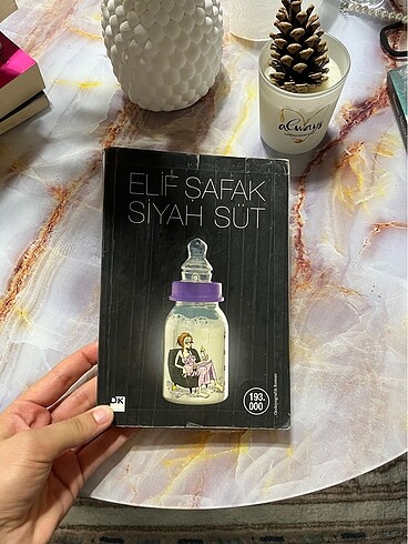 Siyah süt elif Şafak