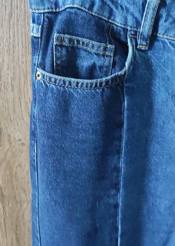 28 Beden Kemer Detaylı Regular Fit Midi Kot Pantolon