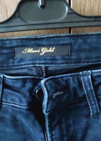 27 Beden Kemerli Lacivert Kadın Denim Pantolon