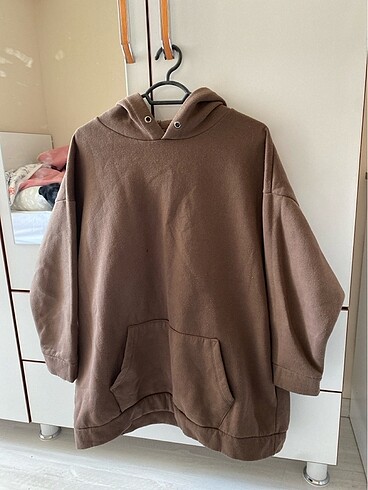 Kapşonlu sweatshirt