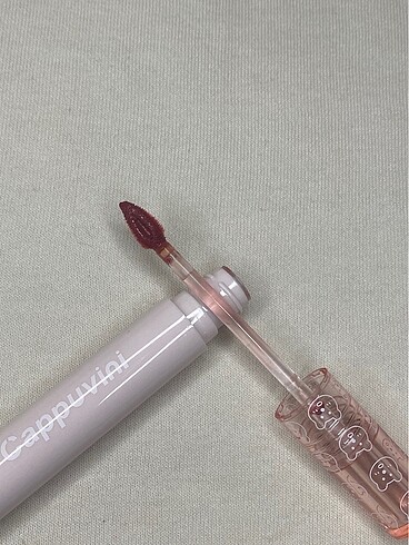 Diğer Cappuvini Tint + Gloss