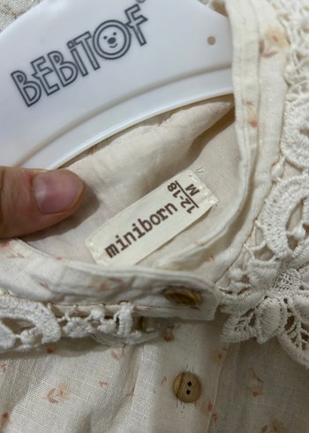 Dantel Yakalı Bebek Tulumu - Görsel 3