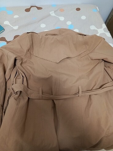 34 Beden Camel trençkot