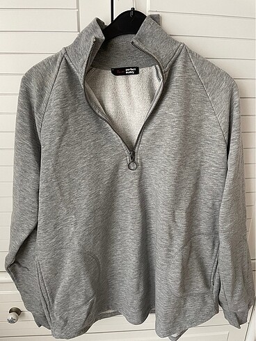 Penti gri sweatshirt