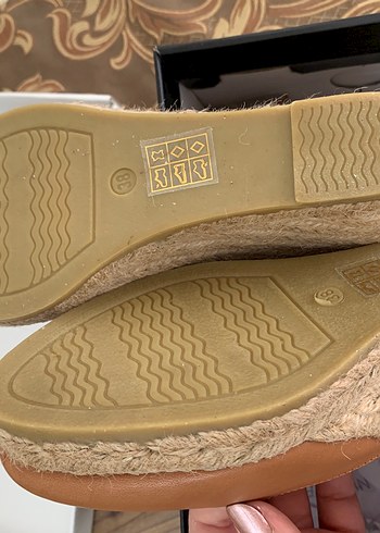 nine west taba Kadin Dolgu Topuk Sandalet - Görsel 2