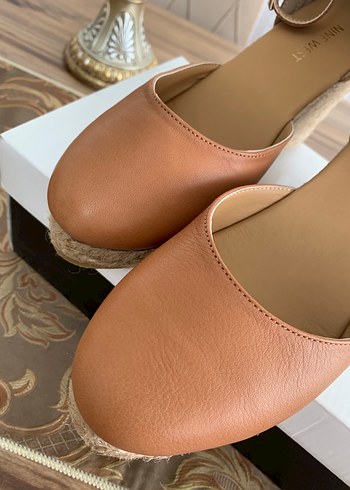 nine west taba Kadin Dolgu Topuk Sandalet - Görsel 7