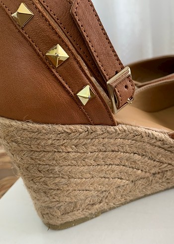 nine west taba Kadin Dolgu Topuk Sandalet - Görsel 4