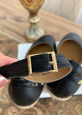 nine west siyah dolgu topuk - Görsel 12