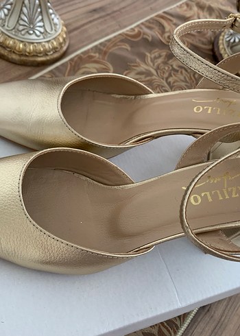 Arzillo
Kadin Hakiki Deri Gold Topuklu Ayakkabi - Görsel 12