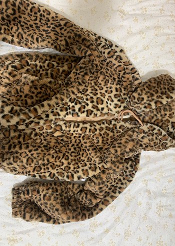 Leopar Desenli Peluş Kapüşonlu Ceket - Görsel 8