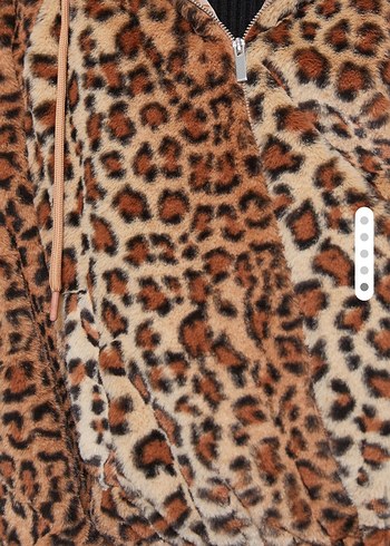 Leopar Desenli Peluş Kapüşonlu Ceket - Görsel 5
