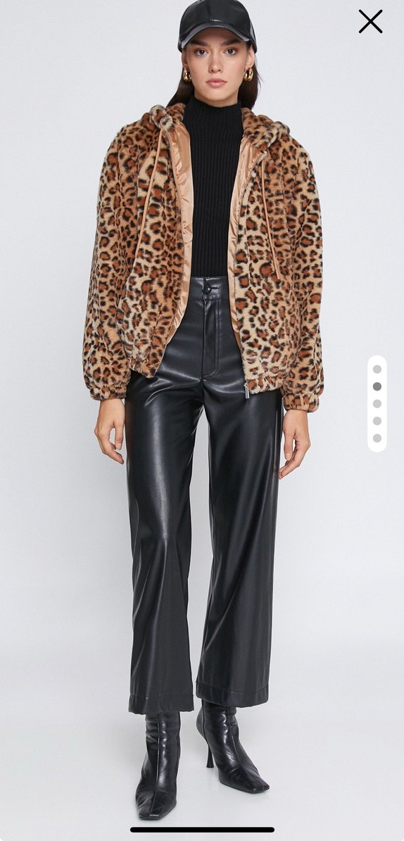 Leopar Desenli Peluş Kapüşonlu Ceket - Görsel 2