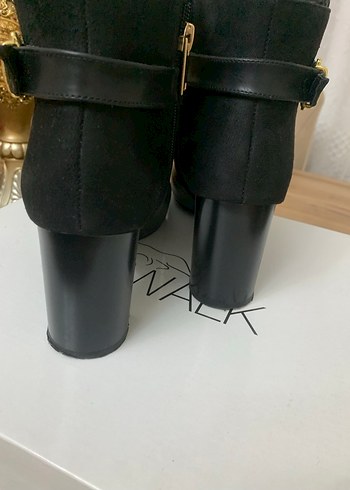 CATWALK Siyah Deri Tokalı Topuklu Kadın Bot - Görsel 7