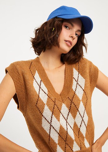 XSIDE V Yaka Desenli Kadın Triko  Nakışlı Örgü Süveter - Görsel 2