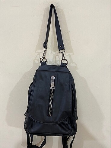 Kadın sırt çantası - Görsel 4