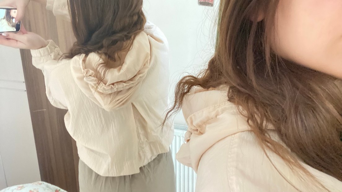 Krem tonlu yagmurluk - Görsel 4