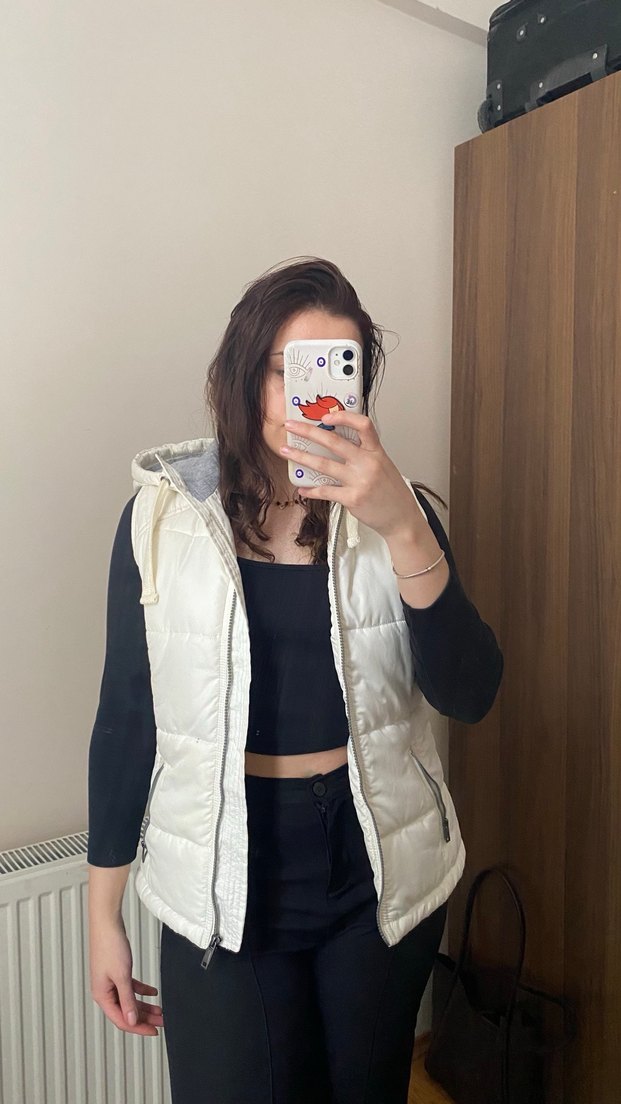 Beyaz Yüksek Yakalı Şişme Yelek - Görsel 2