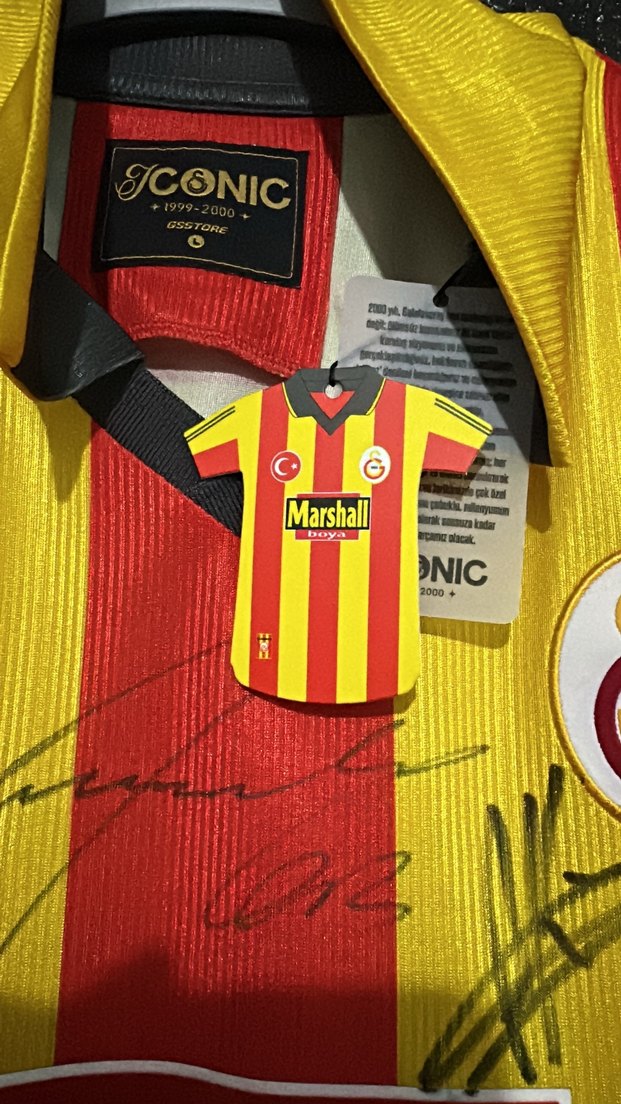 Galatasaray Retro İmzalı Forma - Görsel 3