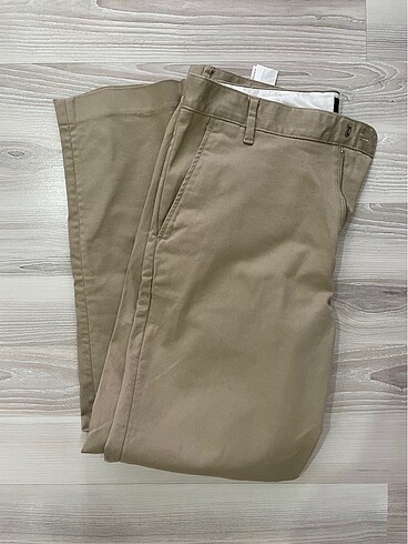 Gabardin Kumaş Pantolon (Pull&Bear)