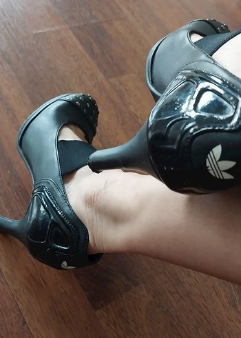 ADIDAS, 37 numara topuklu deri ayakkabı - Görsel 3