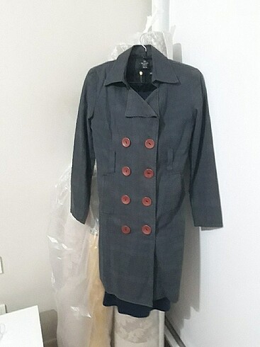 Trenckot - Görsel 2