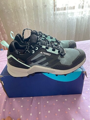40 Beden Adidas ayakkabı