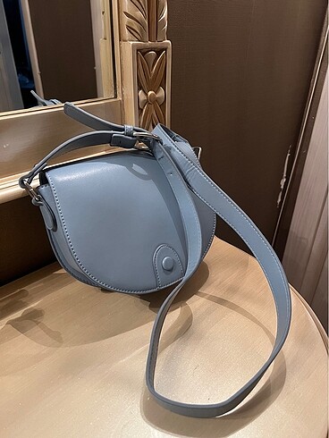 Stradivarius mavi çanta