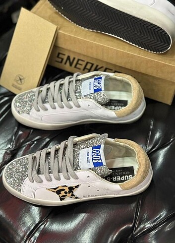 37 Beden Golden goose deluxe