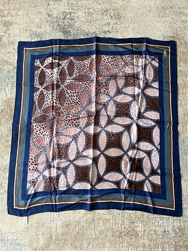 W Collection Eşarp