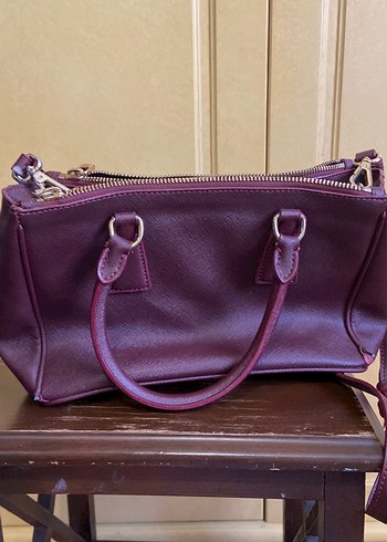Mor Deri Prada Kadın Çanta - Görsel 3