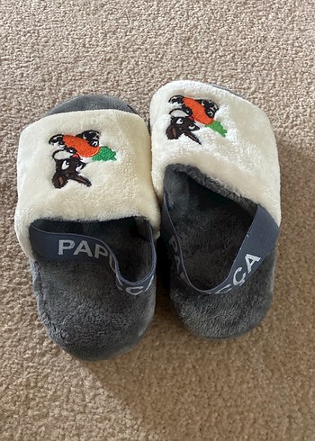 Kızlar için Gri Nakışlı Sıcak Terlik - Görsel 4