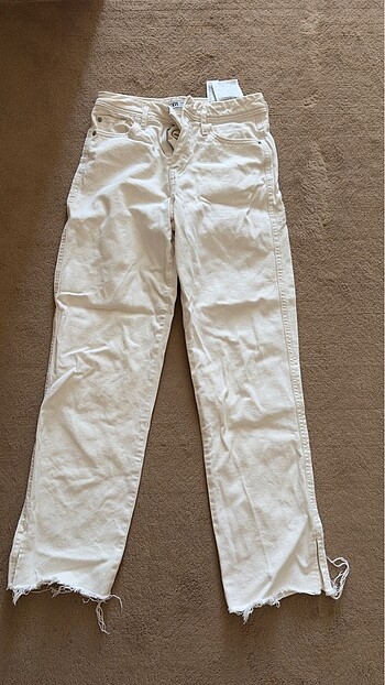 Beyaz pantalon