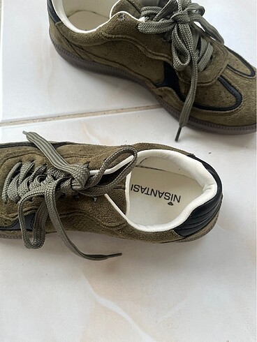 37 Beden Düz sneaker
