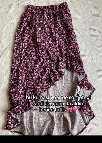 Pembe Çiçekli Midi Eteği