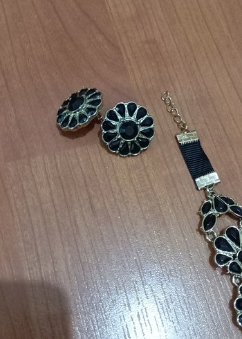 Diğer Zincir Detaylı Siyah Vintage Bileklik