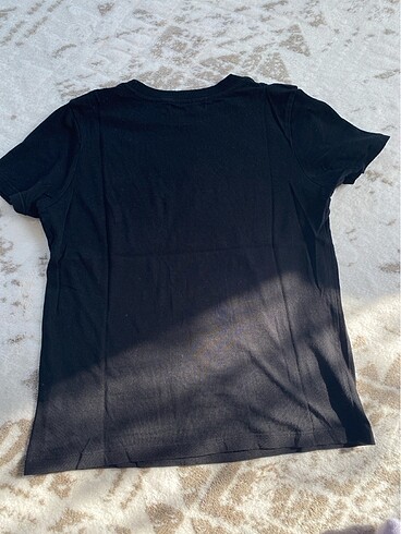 xs Beden Pull bear tişört