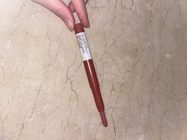 Beden beyaz Renk Maybelline kalem ruj(20)