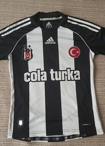 11-12 Yaş Beden beyaz Renk Orjinal bjk cocuk forma m beden 