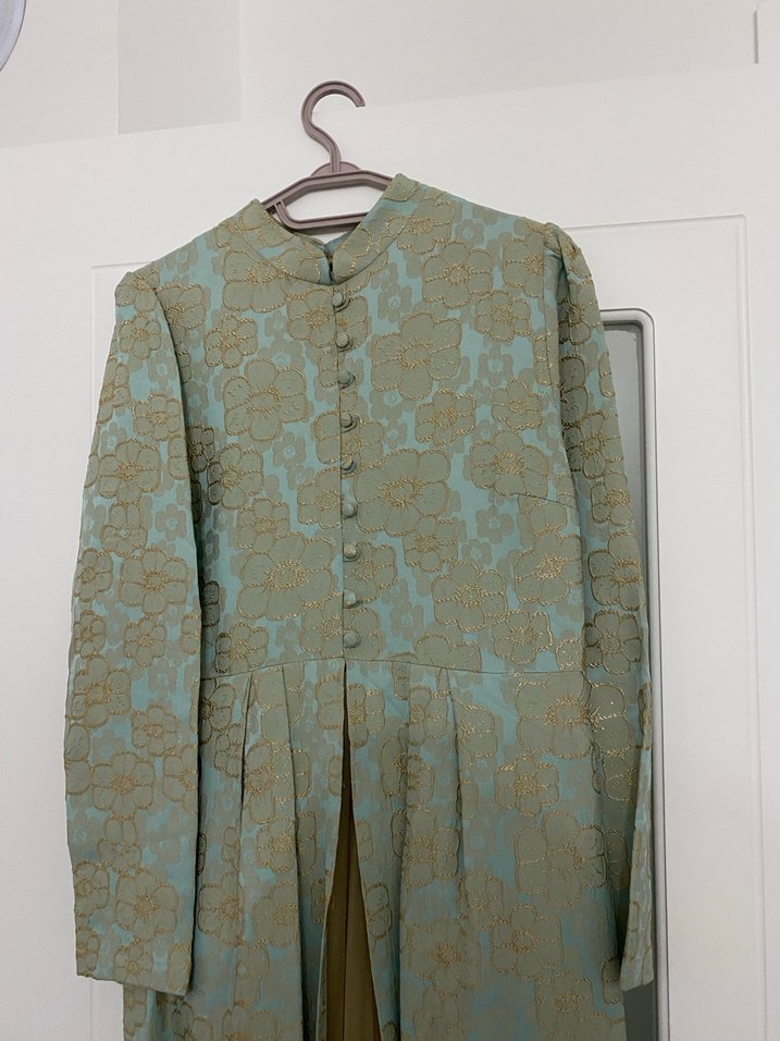 Düğmeli Bej Uzun Kadın Elbise - Görsel 2