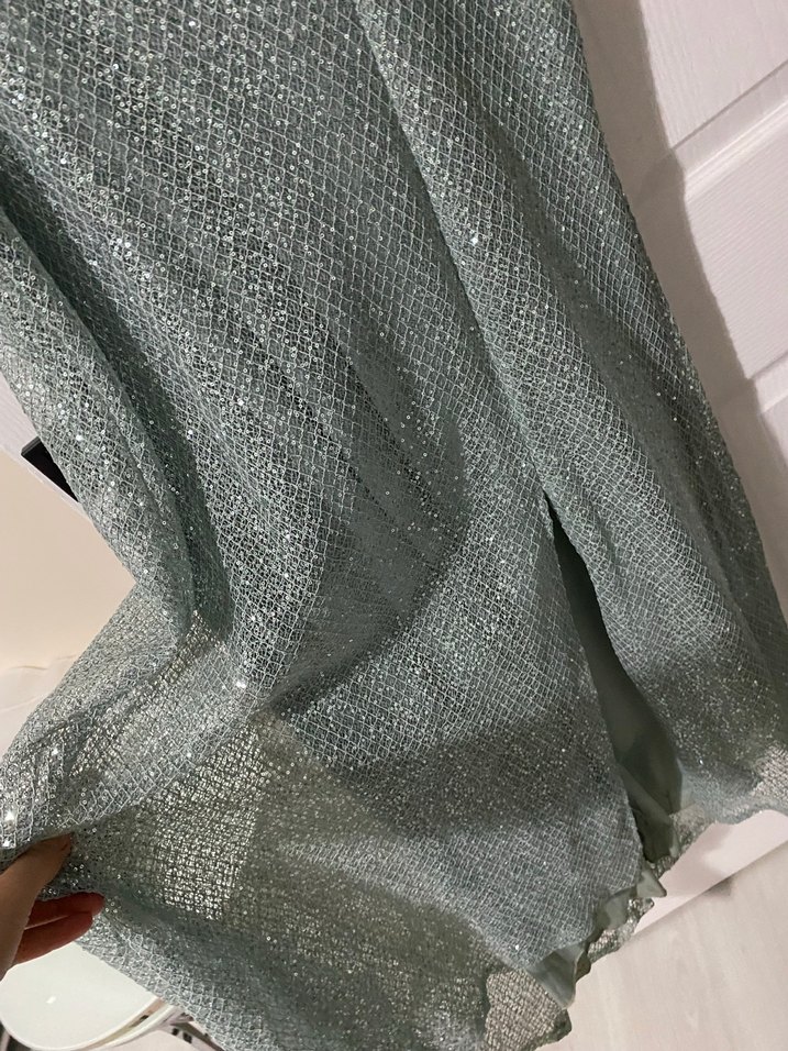 Uzun Kollu Abiye Elbise Acil satilik - Görsel 3